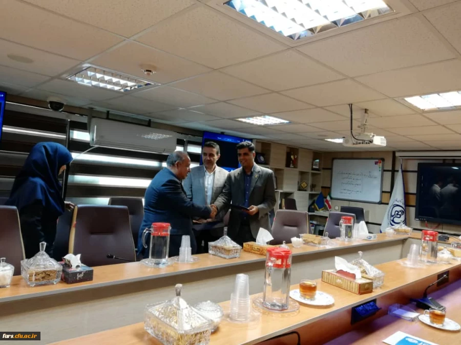 انعقاد تفاهم نامه در حوزه امور تغذیه بین معاونت بهداشتی دانشگاه علوم پزشکی و دانشگاه فرهنگیان فارس 5