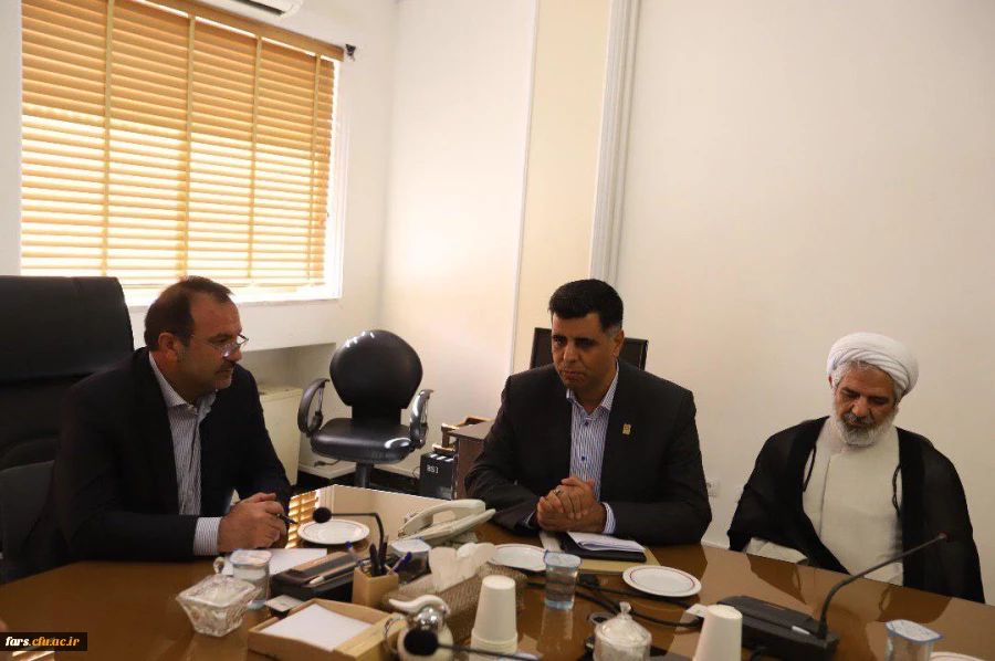جلسه شورای مدیریت دانشگاه فرهنگیان فارس با استانداری فارس  2