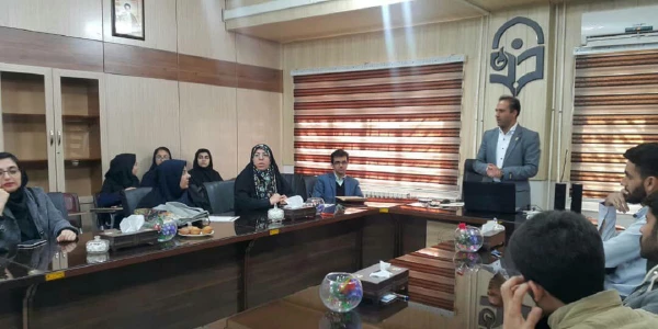 جلسه تقدیر و تشکر از مسئولان فناوری اطلاعات و هوشمند سازی دانشگاه فرهنگیان ( بمناسبت روز مهندس ) و همچنین دومین دوره آموزشی تولید محتوای الکترونیکی ویژه دانشجویان تشکیل گردید. 2