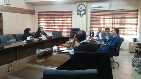 جلسه تقدیر و تشکر از مسئولان فناوری اطلاعات و هوشمند سازی دانشگاه فرهنگیان ( بمناسبت روز مهندس ) و همچنین دومین دوره آموزشی تولید محتوای الکترونیکی ویژه دانشجویان تشکیل گردید. 2