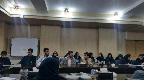 جلسه تقدیر و تشکر از مسئولان فناوری اطلاعات و هوشمند سازی دانشگاه فرهنگیان ( بمناسبت روز مهندس ) و همچنین دومین دوره آموزشی تولید محتوای الکترونیکی ویژه دانشجویان تشکیل گردید. 4