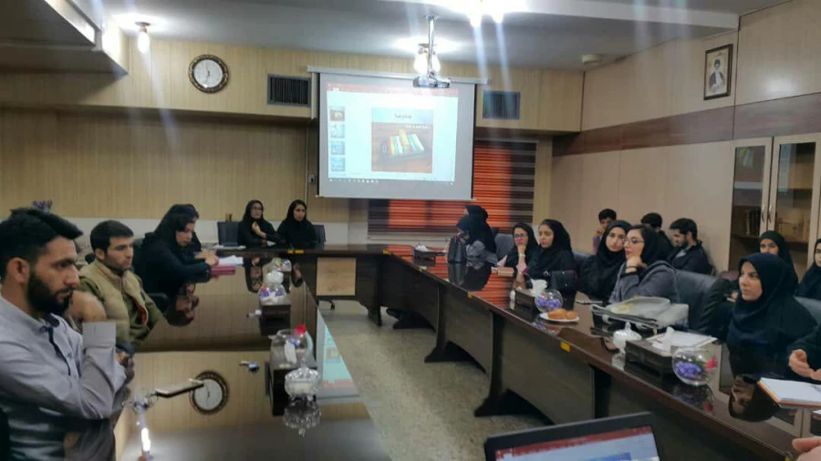 جلسه تقدیر و تشکر از مسئولان فناوری اطلاعات و هوشمند سازی دانشگاه فرهنگیان ( بمناسبت روز مهندس ) و همچنین دومین دوره آموزشی تولید محتوای الکترونیکی ویژه دانشجویان تشکیل گردید. 6