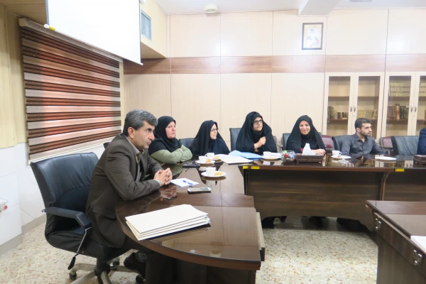 دومین جلسه کمیته اجرائی مرحله کشوری بیست و نهمین جشنواره فرهنگی هنری در بخش تئاتر و سرود در پردیس شهید باهنر فارس تشکیل شد 5