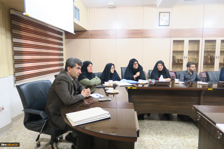 دومین جلسه کمیته اجرائی مرحله کشوری بیست و نهمین جشنواره فرهنگی هنری در بخش تئاتر و سرود در پردیس شهید باهنر فارس تشکیل شد 5