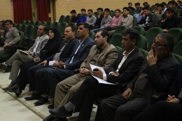 جلسه روسا ، مدیران کل و نمایندگا ن دستگاههای اجرایی استان فارس در دانشگاه فرهنگیان واحد آموزش عالی شهید مطهری برای بررسی و رفع مسائل و مشکلات این مرکز 11