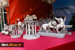 روز دوشنبه 9 اردیبهشت ماه 98 به مناسبت دهه سرآمدی  آموزش  همایش دانشجویی قومیت های دانشگاه فرهنگیان فارس با دعوت از نمایندگانی از سایر دستگاهها برگزار گردید 

 3