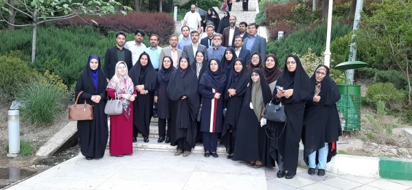 افتخاری بزرگ برای دانشگاه فرهنگیان؛ در رویدادی بی نظیر، دانش آموخته دانشگاه فرهنگیان فارس در اولین سال معلمی خود، معلم نمونه کشوری شد. 8