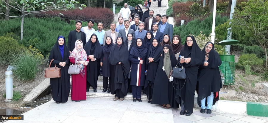 افتخاری بزرگ برای دانشگاه فرهنگیان؛ در رویدادی بی نظیر، دانش آموخته دانشگاه فرهنگیان فارس در اولین سال معلمی خود، معلم نمونه کشوری شد. 8