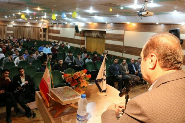 حضور دکتر مسعود رضائی نماینده مردم شیراز در مجلس شورای اسلامی 
در دانشگاه فرهنگیان فارس برای پاسخگویی به مطالبات صنفی دانشجومعلمان
 3