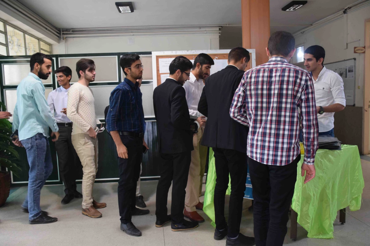 پویش جوانه برگزار شد:
اولین گردهمایی دانشجو معلمان فعال فرهنگی اجتماعی دانشگاه فرهنگیان فارس 3