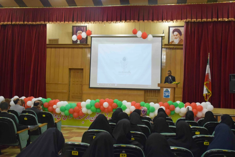 پویش جوانه برگزار شد:
اولین گردهمایی دانشجو معلمان فعال فرهنگی اجتماعی دانشگاه فرهنگیان فارس 9