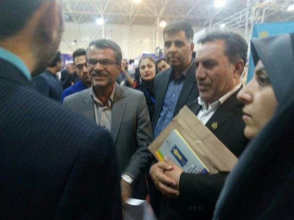 حضور دانشگاه فرهنگیان فارس در اولین نمایشگاه تخصصی آموزش 4