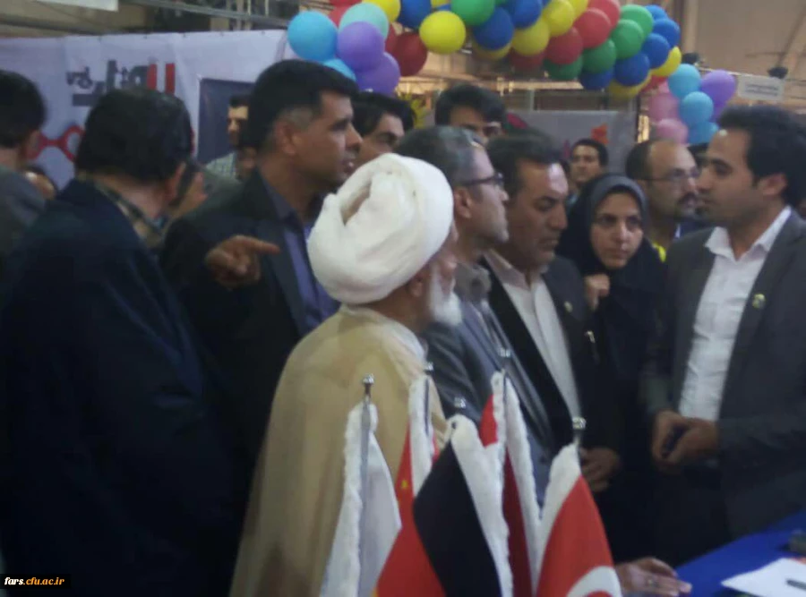 حضور دانشگاه فرهنگیان فارس در اولین نمایشگاه تخصصی آموزش 5