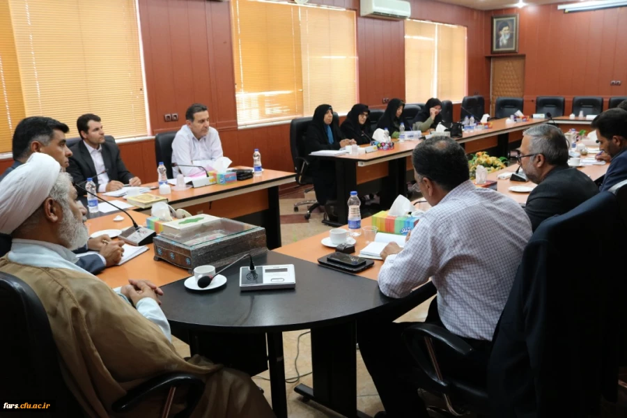 نشست مدیران دانشگاه فرهنگیان فارس با مسولان هسته گزینش آموزش و پرورش استان فارس 6