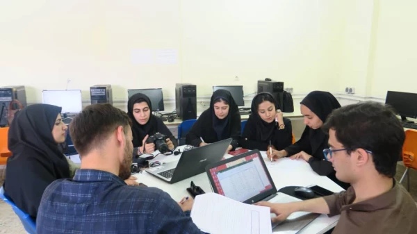 اولین روز برگزاری بیست و نهمین جشنواره فرهنگی (تئاتر و سرود ) دانشگاه فرهنگیان 
شیراز 19 تیرماه 
حضور و پذیرش دانشجویان و جلسه توجیهی دکتر میرمعینی مدیر کل اداره امور فرهنگی با مسولین  (بخش سرود و تئاتر) و سرپرست های گروه های اعزام شده به این جشنواره 6