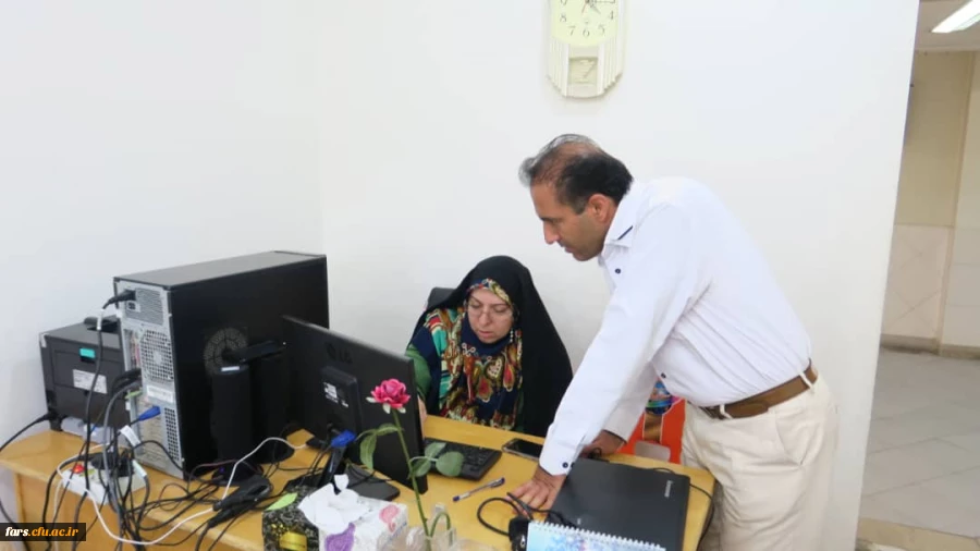 اولین روز برگزاری بیست و نهمین جشنواره فرهنگی (تئاتر و سرود ) دانشگاه فرهنگیان 
شیراز 19 تیرماه 
حضور و پذیرش دانشجویان و جلسه توجیهی دکتر میرمعینی مدیر کل اداره امور فرهنگی با مسولین  (بخش سرود و تئاتر) و سرپرست های گروه های اعزام شده به این جشنواره 7