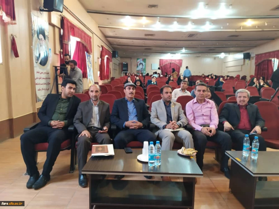 مرحله کشوری بیست و نهمین جشنواره فرهنگی دانشجومعلمان دانشگاه فرهنگیان بخش هنرهای گروهی تئاتر و سرود - روز دوم
 2