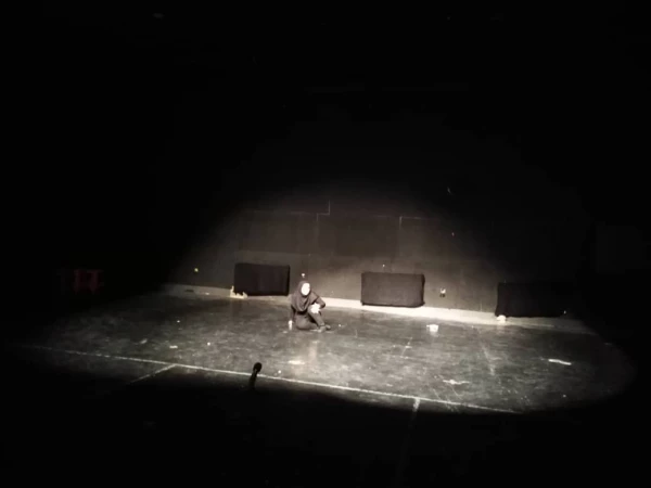 مرحله کشوری بیست و نهمین جشنواره فرهنگی دانشجومعلمان دانشگاه فرهنگیان بخش هنرهای گروهی تئاتر و سرود - روز دوم
 4