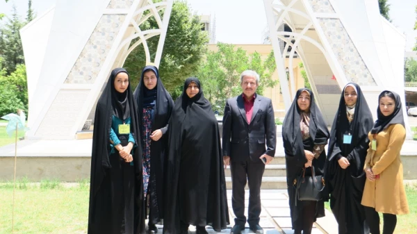 مرحله کشوری بیست و نهمین جشنواره فرهنگی دانشجومعلمان دانشگاه فرهنگیان بخش هنرهای گروهی تئاتر و سرود - روز دوم
 6