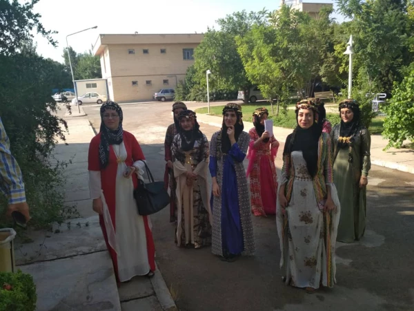 مرحله کشوری بیست و نهمین جشنواره فرهنگی دانشجومعلمان دانشگاه فرهنگیان بخش هنرهای گروهی تئاتر و سرود - روز دوم
 13