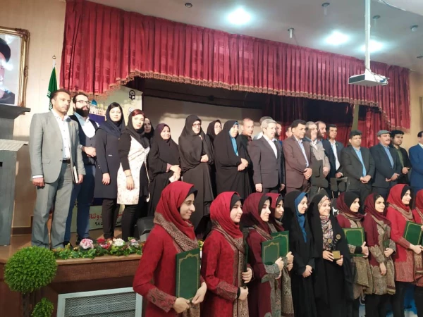 مراسم اختتامیه بیست و نهمین دوره مسابقات فرهنگی دانشجومعلمان دانشگاه فرهنگیان سراسر کشور در بخش هنرهای نمایشی خواهران با معرفی گروه های برتر پایان یافت. 4