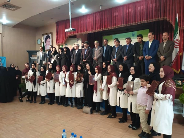 مراسم اختتامیه بیست و نهمین دوره مسابقات فرهنگی دانشجومعلمان دانشگاه فرهنگیان سراسر کشور در بخش هنرهای نمایشی خواهران با معرفی گروه های برتر پایان یافت. 5