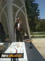 حضور جناب آقای دکتر افلاکی فر بر سر مزار شهدای گمنام و تجدید پیمان با شهیدان 2