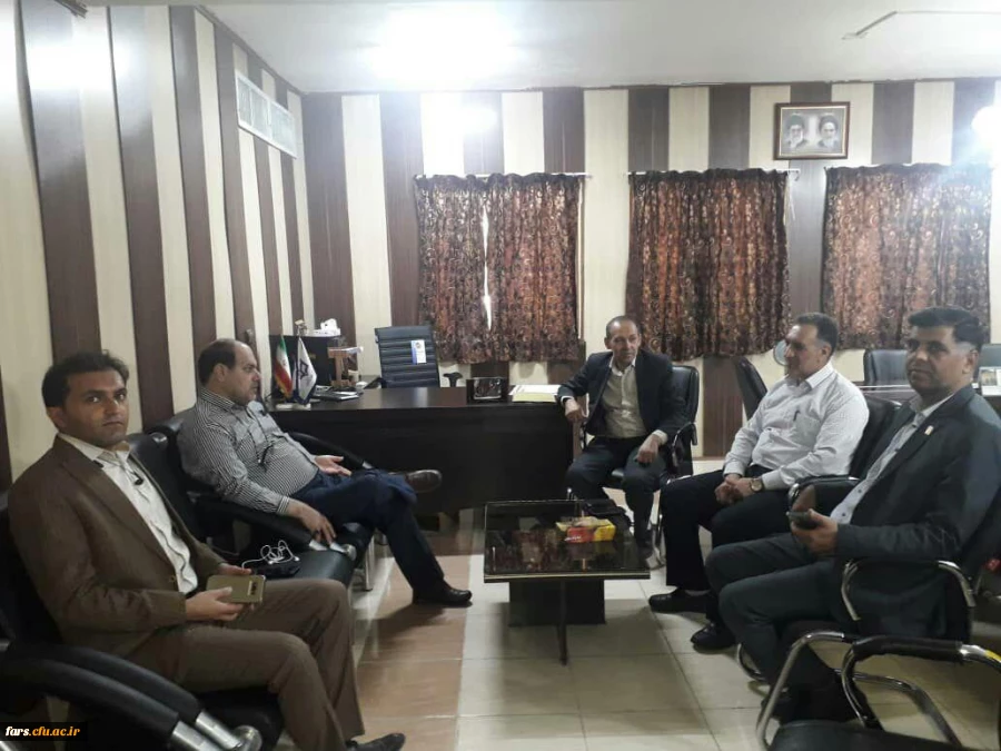 بازدید جناب آقای دکتر افلاکی فرد از واحد آموزش عالی شهید مطهری فارس 4