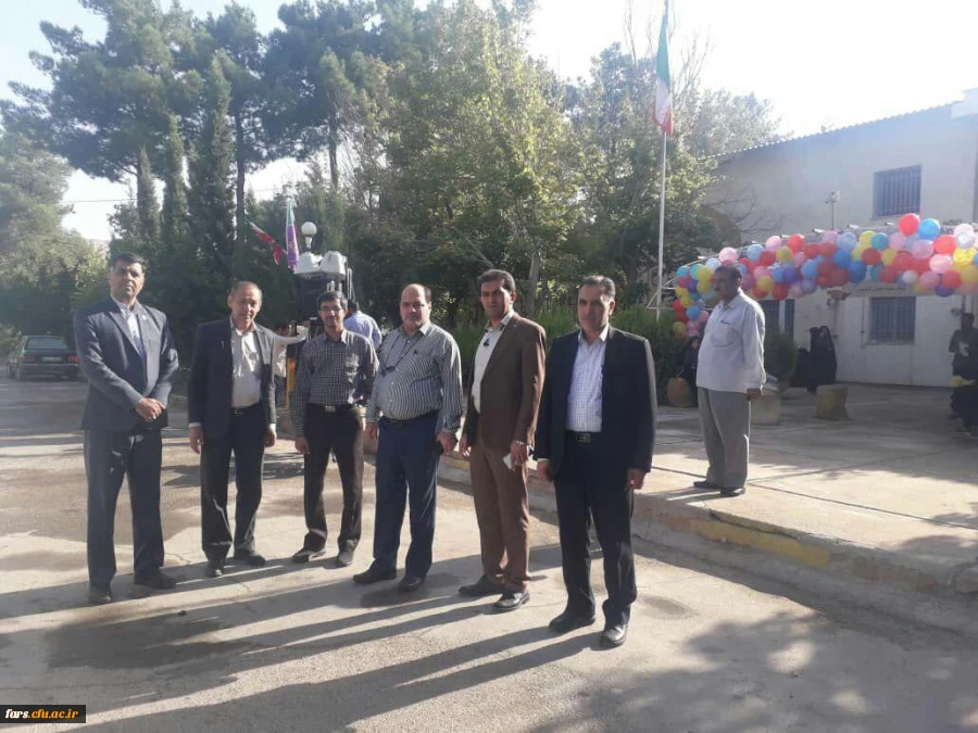 بازدید جناب آقای دکتر افلاکی فرد از واحد آموزش عالی شهید مطهری فارس 9