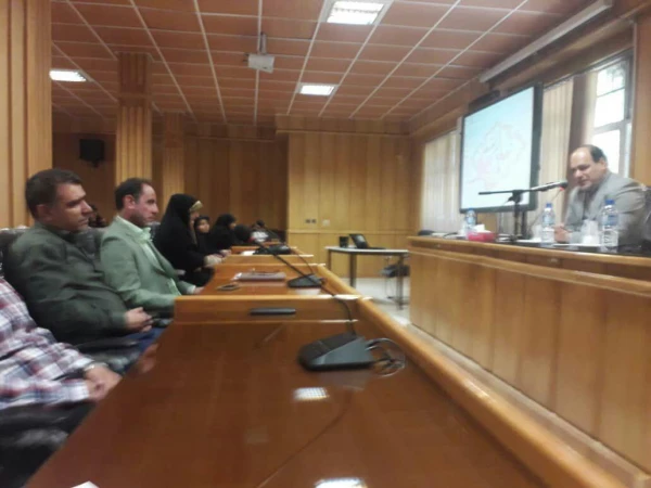 اولین نشست صمیمی جناب آقای دکتر افلاکی فرد مدیریت دانشگاه فرهنگیان فارس با تمامی پرسنل پردیس ها و مراکز  9