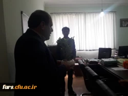 مراسم تقدیر و تکریم از کارکنان دانشگاه فرهنگیان فارس توسط جناب آقای دکتر افلاکی فرد بمناسبت هفته دولت و روز کارمند 7