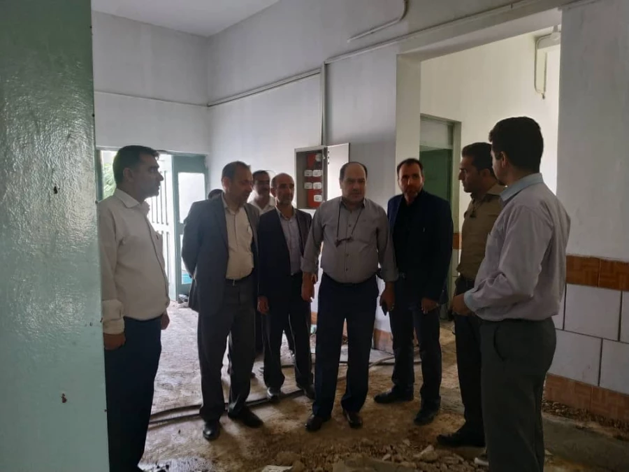 بازدید جناب آقای دکتر افلاکی فرد از روند آماده سازی عمرانی بلوکهای مرکز شهید مطهری آباریک 5