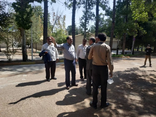 بازدید جناب آقای دکتر افلاکی فرد از روند آماده سازی عمرانی بلوکهای مرکز شهید مطهری آباریک 6