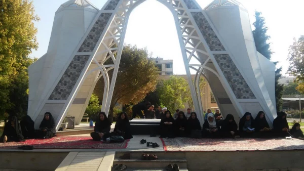 برگزاری زیارت عاشورا همزمان با آغاز هفته دفاع مقدس و ایام سوگواری سرور و سالار شهیدان حضرت ابا عبد الله الحسین 3