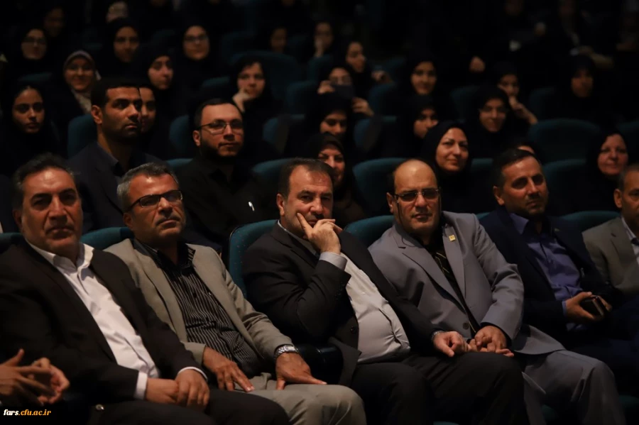 آیین استقبال از دانشجومعلمان جدید الورود دانشگاه فرهنگیان  فارس ،پردیس ها و مراکز این استان برگزار گردید 9