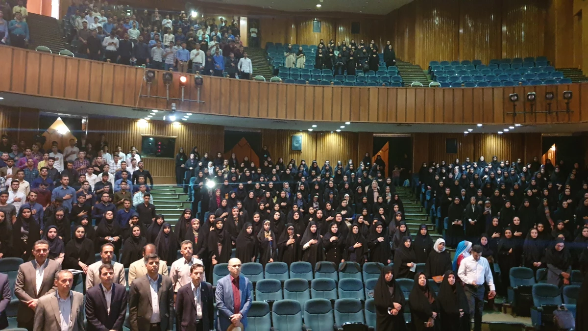 آیین استقبال از دانشجومعلمان جدید الورود دانشگاه فرهنگیان  فارس ،پردیس ها و مراکز این استان برگزار گردید 4