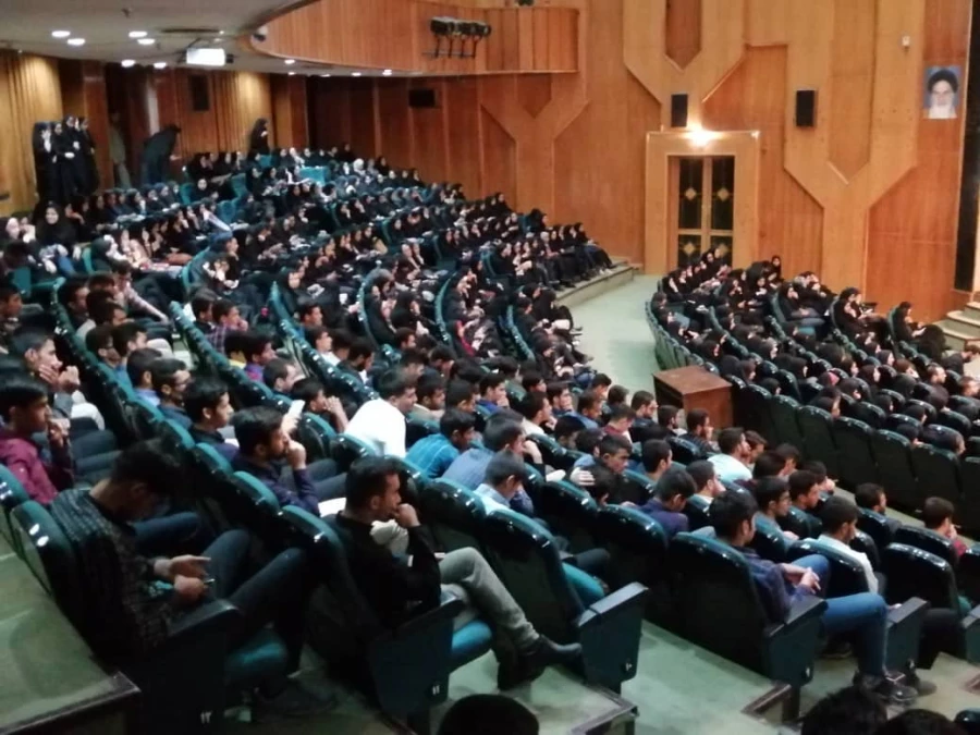 آیین استقبال از دانشجومعلمان جدید الورود دانشگاه فرهنگیان  فارس ،پردیس ها و مراکز این استان برگزار گردید 14