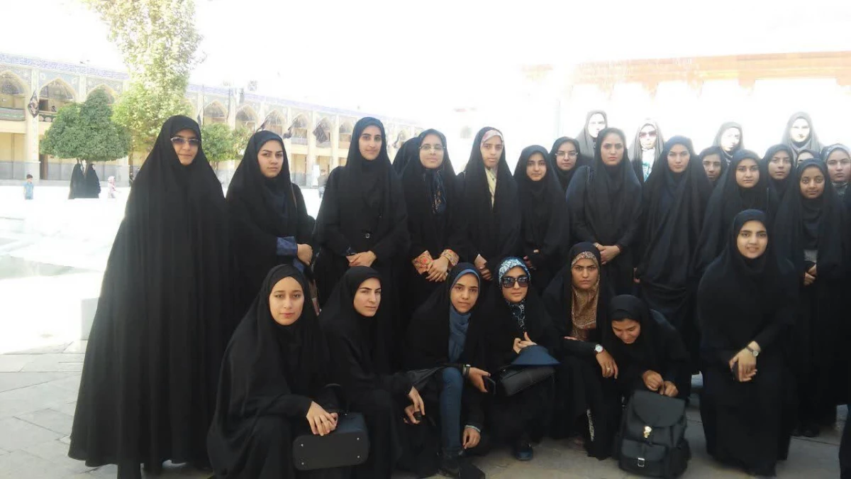 برنامه زیارتی حرم حضرت شاهچراغ علیه السلام ویژه دانشجومعلمان ورودی 98
 4