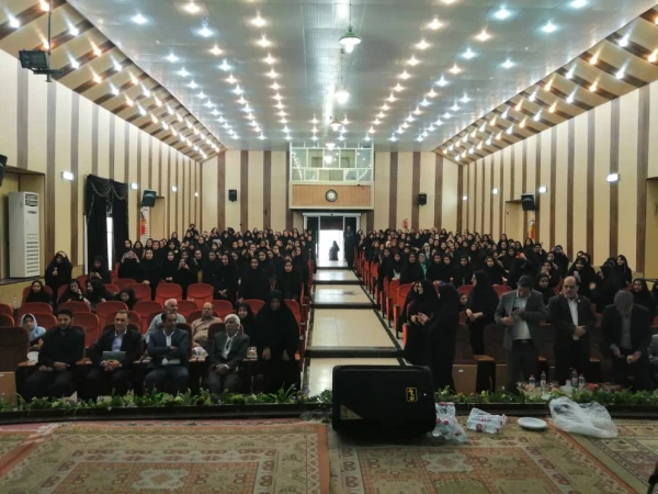 بازدید مدیر امور پردیس های دانشگاه فرهنگیان استان  فارس از مرکز آموزش عالی زینب کبری (س) کازرون 6