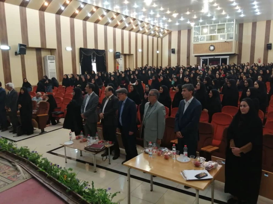 بازدید مدیر امور پردیس های دانشگاه فرهنگیان استان  فارس از مرکز آموزش عالی زینب کبری (س) کازرون 7