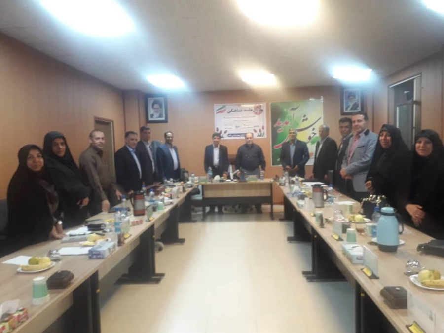 بازدید مدیر امورپردیس های دانشگاه فرهنگیان استان فارس از مرکز شهید بهشتی اقلید  2