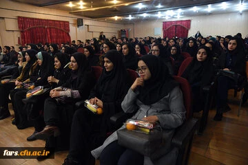 مراسم استانی گرامی داشت روز دانشجو با حضور استاندار فارس به میزبانی پردیس شهید باهنر برگزار شد 4