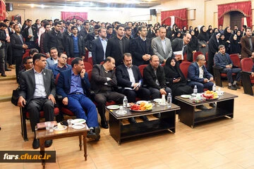مراسم استانی گرامی داشت روز دانشجو با حضور استاندار فارس به میزبانی پردیس شهید باهنر برگزار شد 9