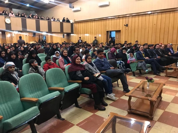  پویش نیکوکارانه « قلب های مهربان» با حضور کودکان کار در دانشگاه فرهنگیان استان فارس  8