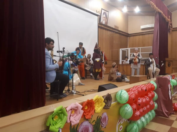  پویش نیکوکارانه « قلب های مهربان» با حضور کودکان کار در دانشگاه فرهنگیان استان فارس  11