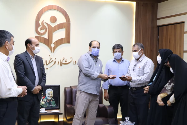 مراسم تجلیل از آزادگان سرافراز دانشگاه فرهنگیان استان فارس برگزار شد. 5