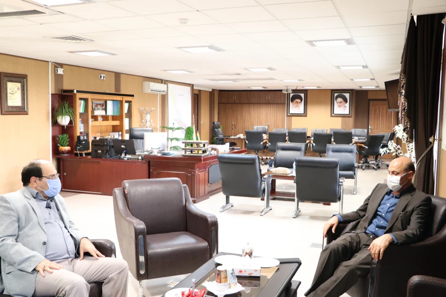 دیدار مدیر امور پردیس های دانشگاه استان فارس  با فرماندار شیراز   3