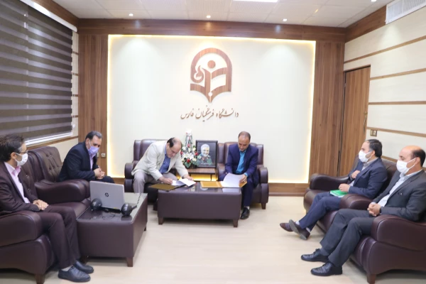 برگزاری اولین کارگروه مشترک اجرایی تفاهم نامه همکاری بین اداره کل آموزش فنی و حرفه ای و دانشگاه فرهنگیان فارس 3