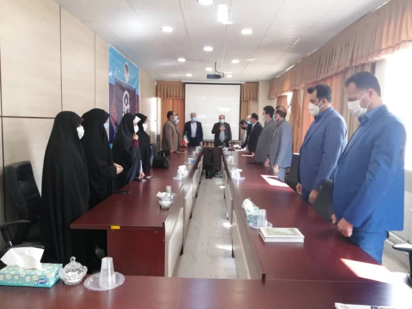 
 افتتاح دفتر بسیج کارمندان  در مدیریت استانی  دانشگاه فرهنگیان فارس  
 2