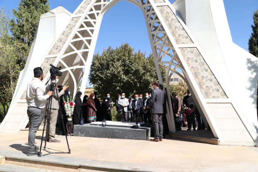 آیین استقبال از نو دانشجو معلمان دانشگاه فرهنگیان فارس برگزار شد  24